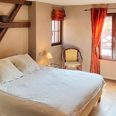 La Tour De La Chapelle - Parking Prive ベッド・アンド・ブレックファスト オベルネ