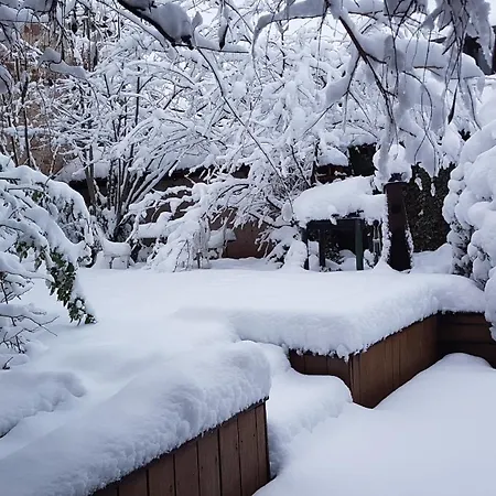 La Tour De La Chapelle - Parking Prive Отель типа 